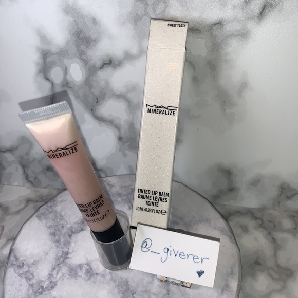 SWEET TOOTH MINERALIZED TINTED LIP BALM MAC (Baking Beauties) - Picture 2 of 14